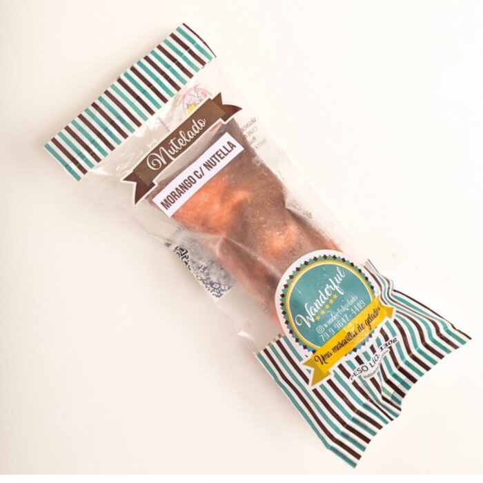 Geladinho Wanderful Gelado sabor morango com Nutella